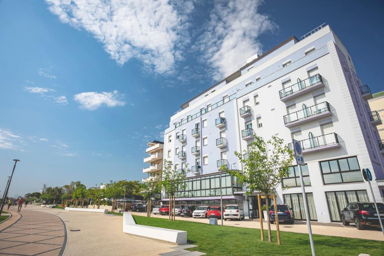 Hotel Baya - In Centro, Sul Mare Milano Marittima Eksteriør bilde