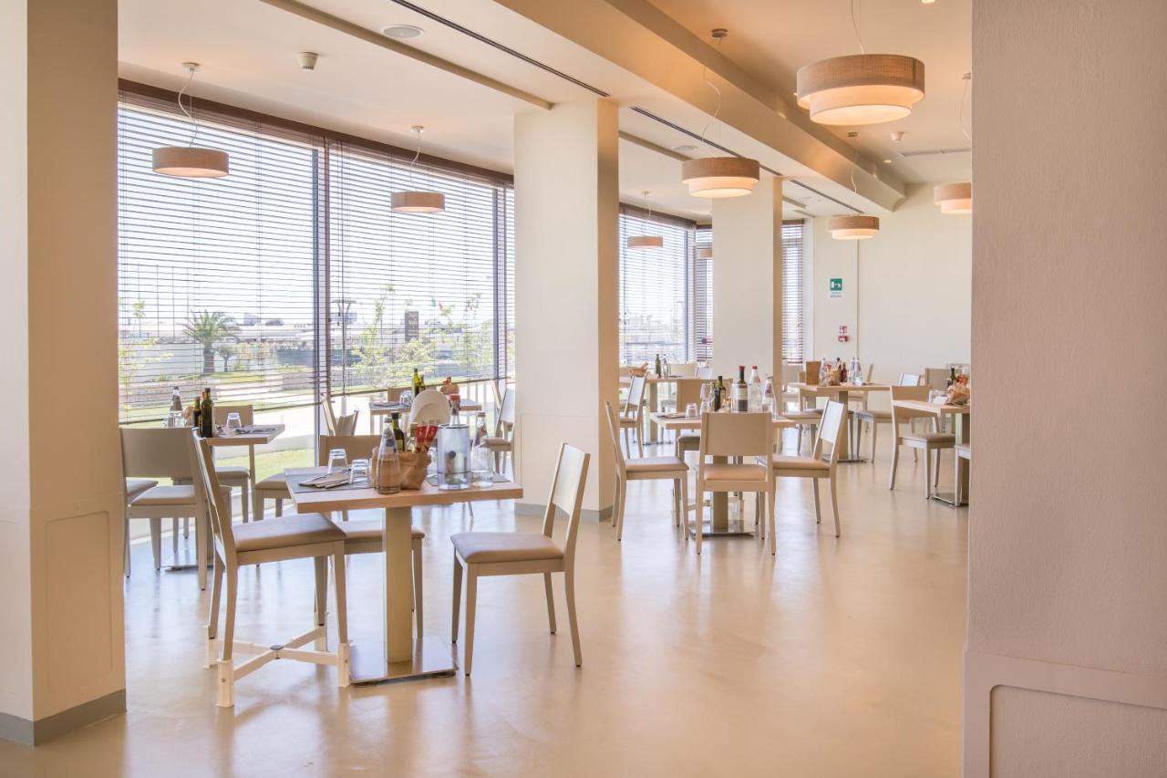 Hotel Baya - In Centro, Sul Mare Milano Marittima Eksteriør bilde