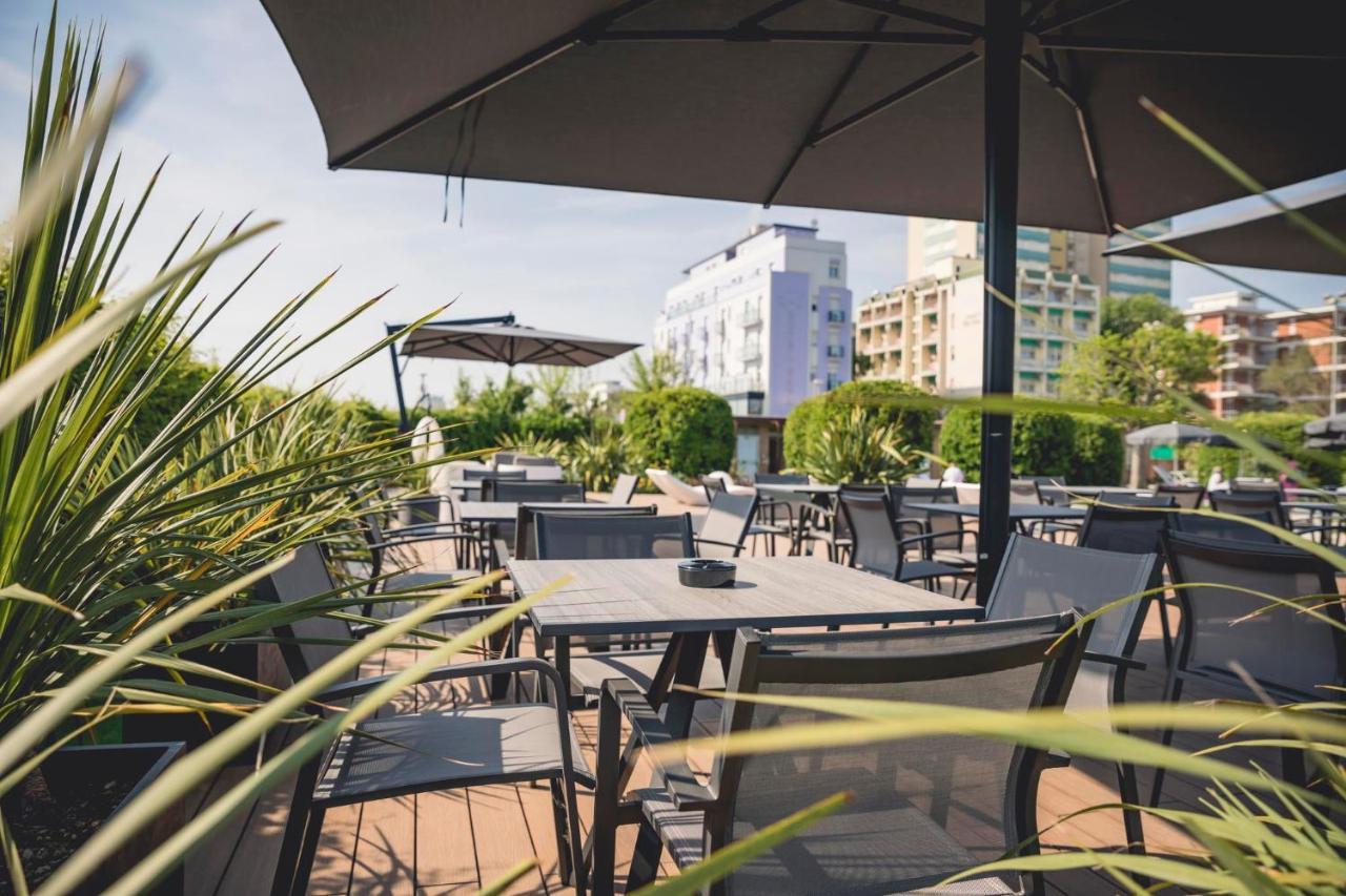 Hotel Baya - In Centro, Sul Mare Milano Marittima Eksteriør bilde